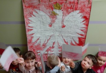 Powiększ obraz: Polska Moja Ojczyzna  - tydzień patriotyczny i wizyta w bibliotece 